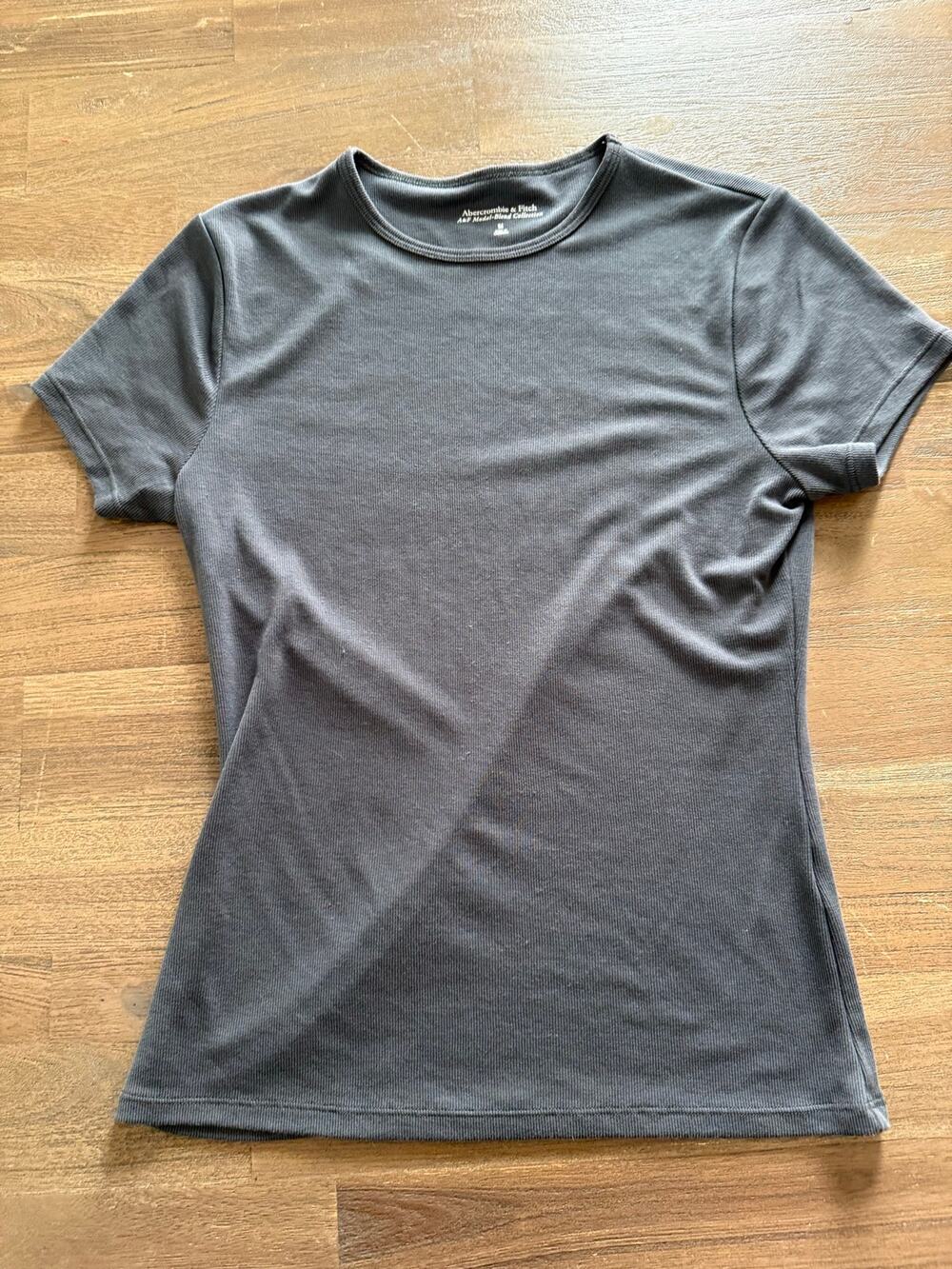 Abercrombie and Fitch Modal Blended Ribbed Tee Charcoal Size M